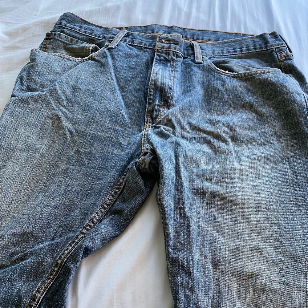Vintage Levi jeans 36x32” good preowned condition great deal great wash